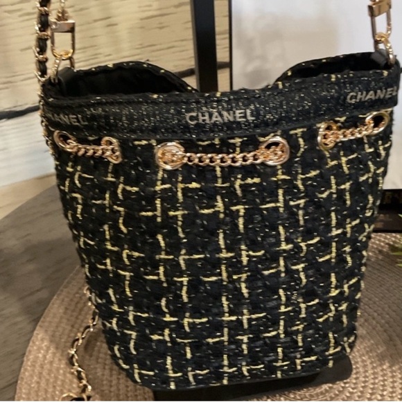 Chanel BLACK Tweed Bucket Bag with Gold Hardware NWB VIP Item - Picture 2 of 9